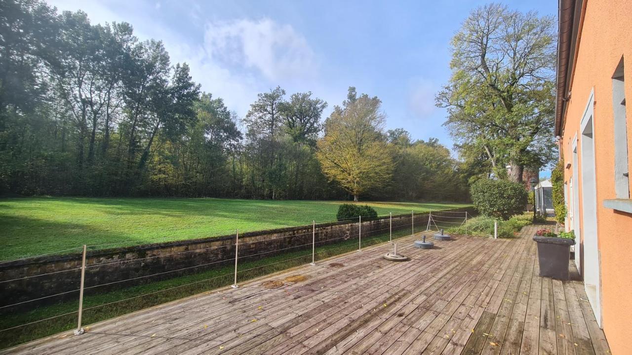 Le Manoir De Villefermoy Les Ecrennes Eksteriør bilde